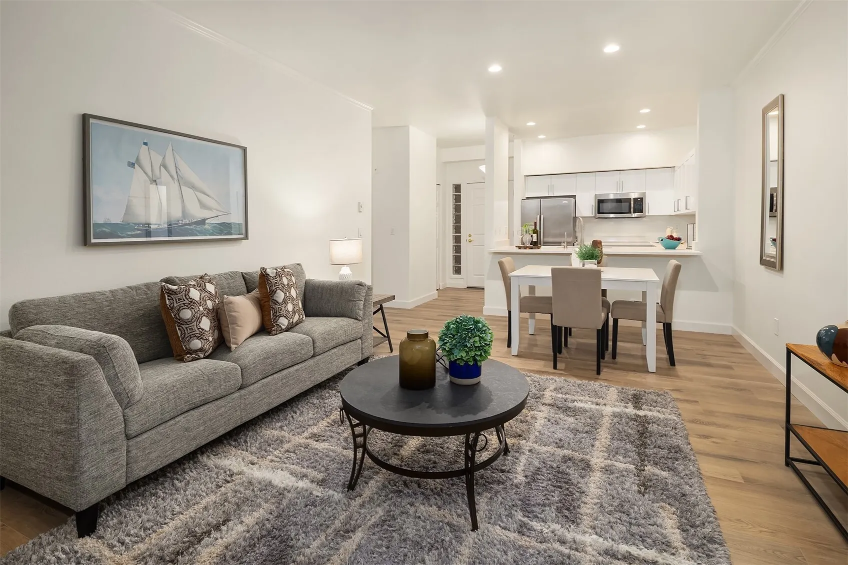 122 State Street S #E112, Kirkland, WA 98033