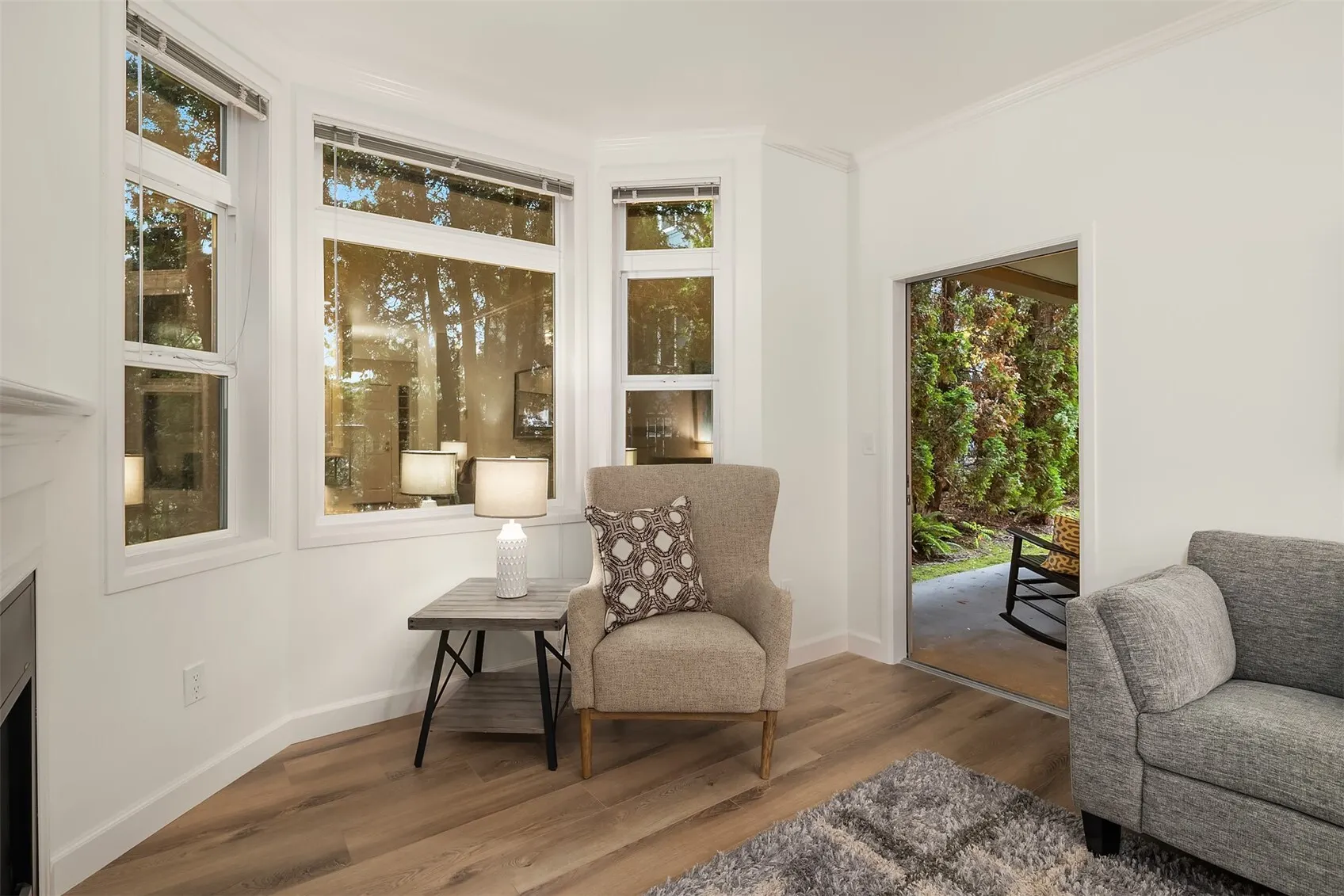 122 State Street S #E112, Kirkland, WA 98033