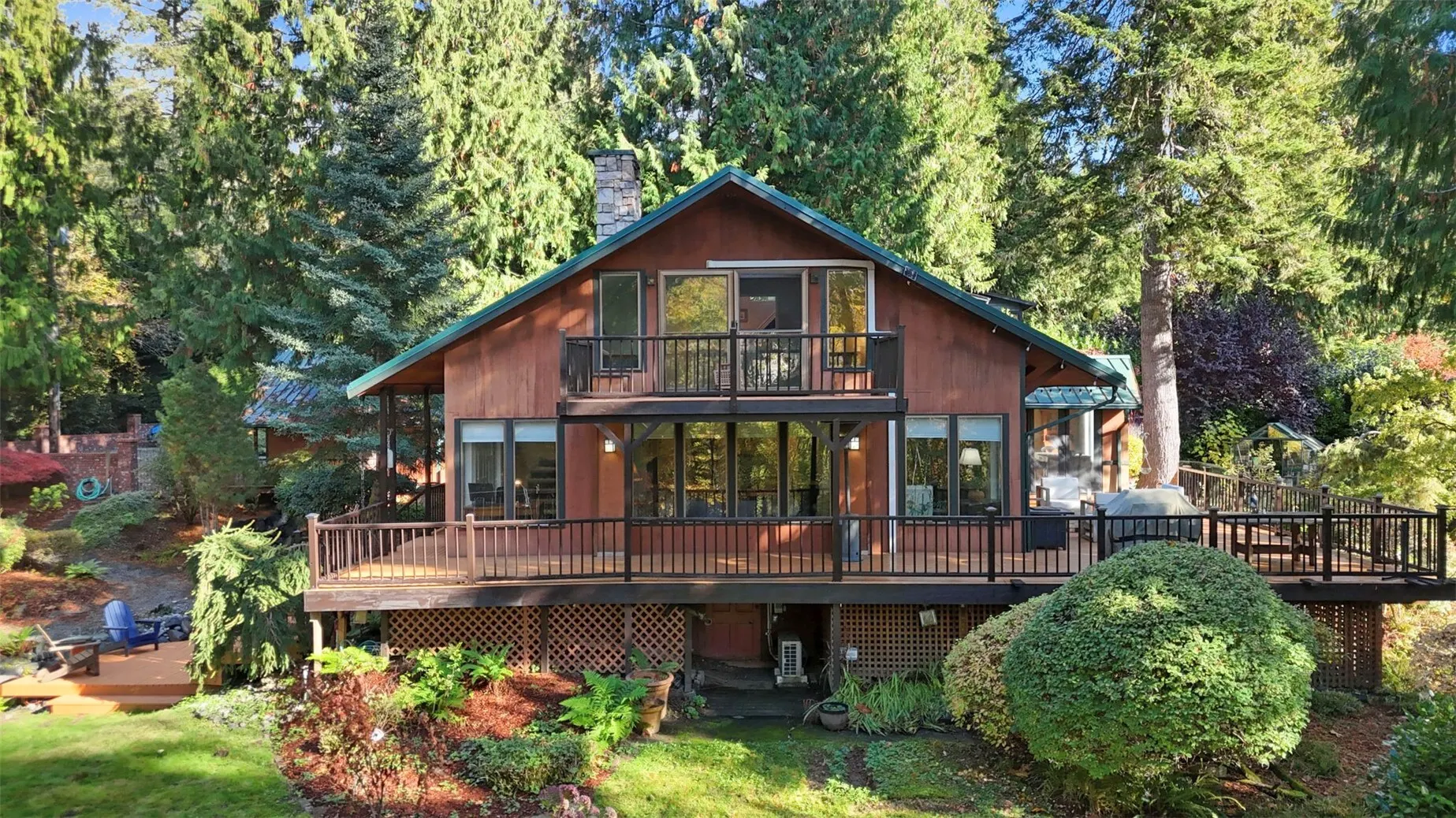 16805 6th Avenue SW, Seattle, WA 98166
