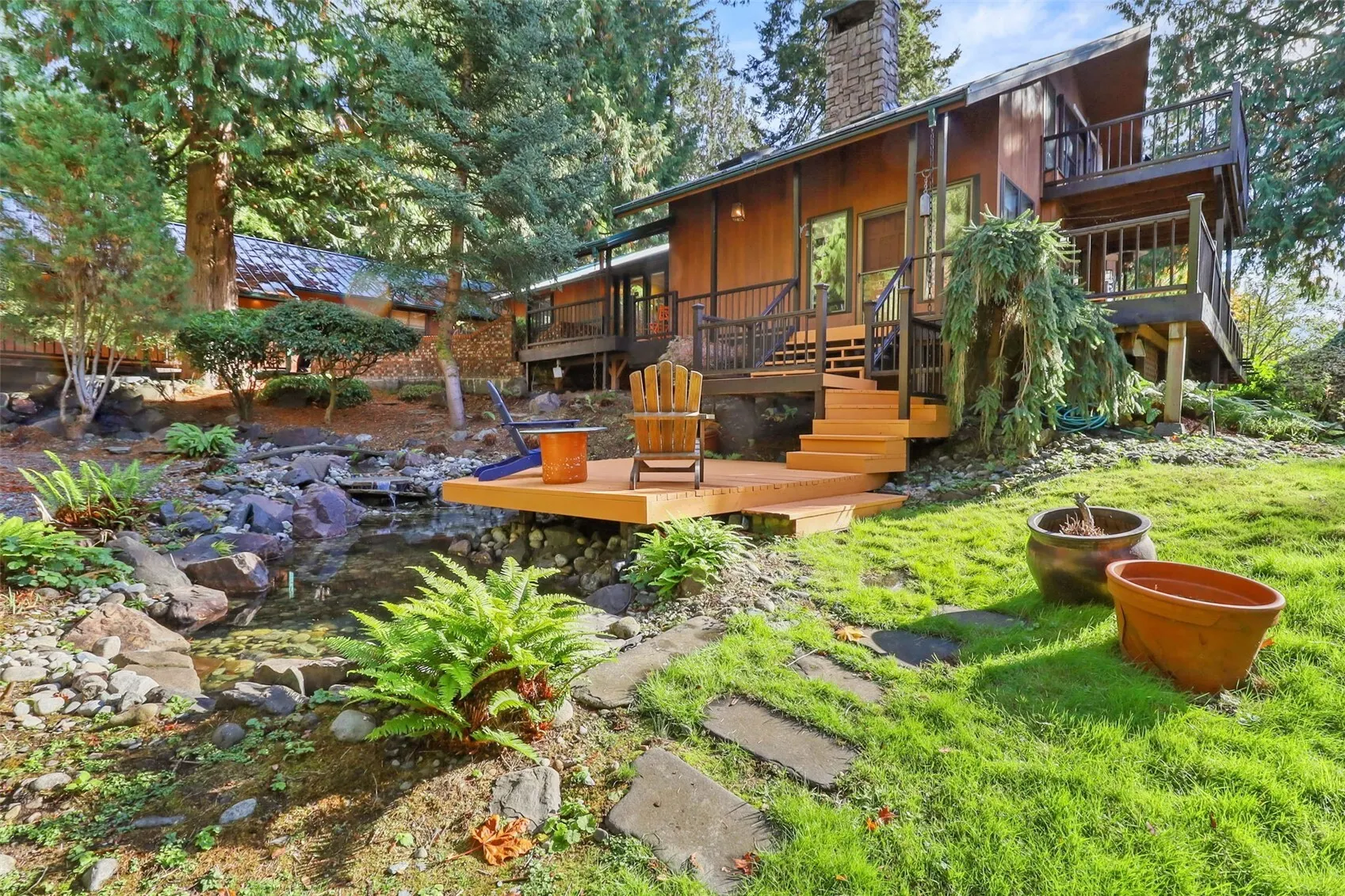 16805 6th Avenue SW, Seattle, WA 98166