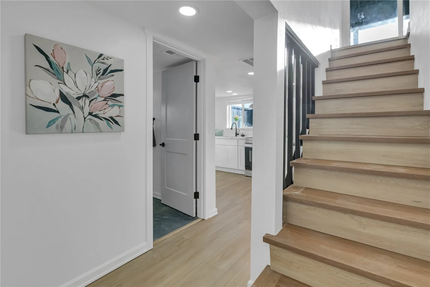 5908 Beacon Avenue , Seattle, WA 98108