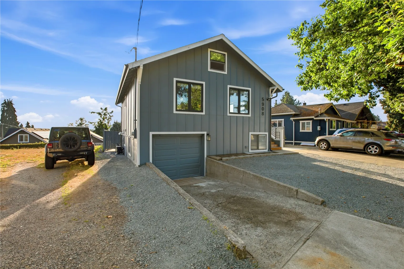 5908 Beacon Avenue , Seattle, WA 98108