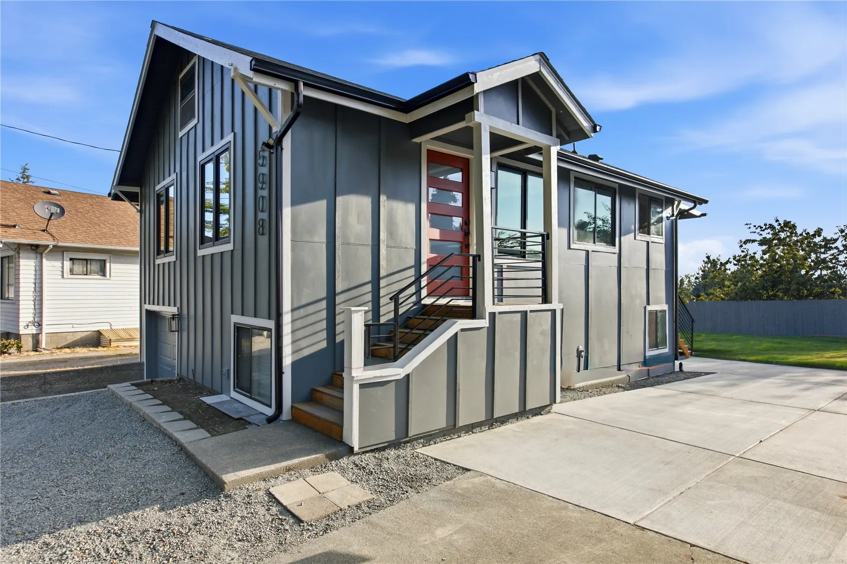 5908 Beacon Avenue , Seattle, WA 98108