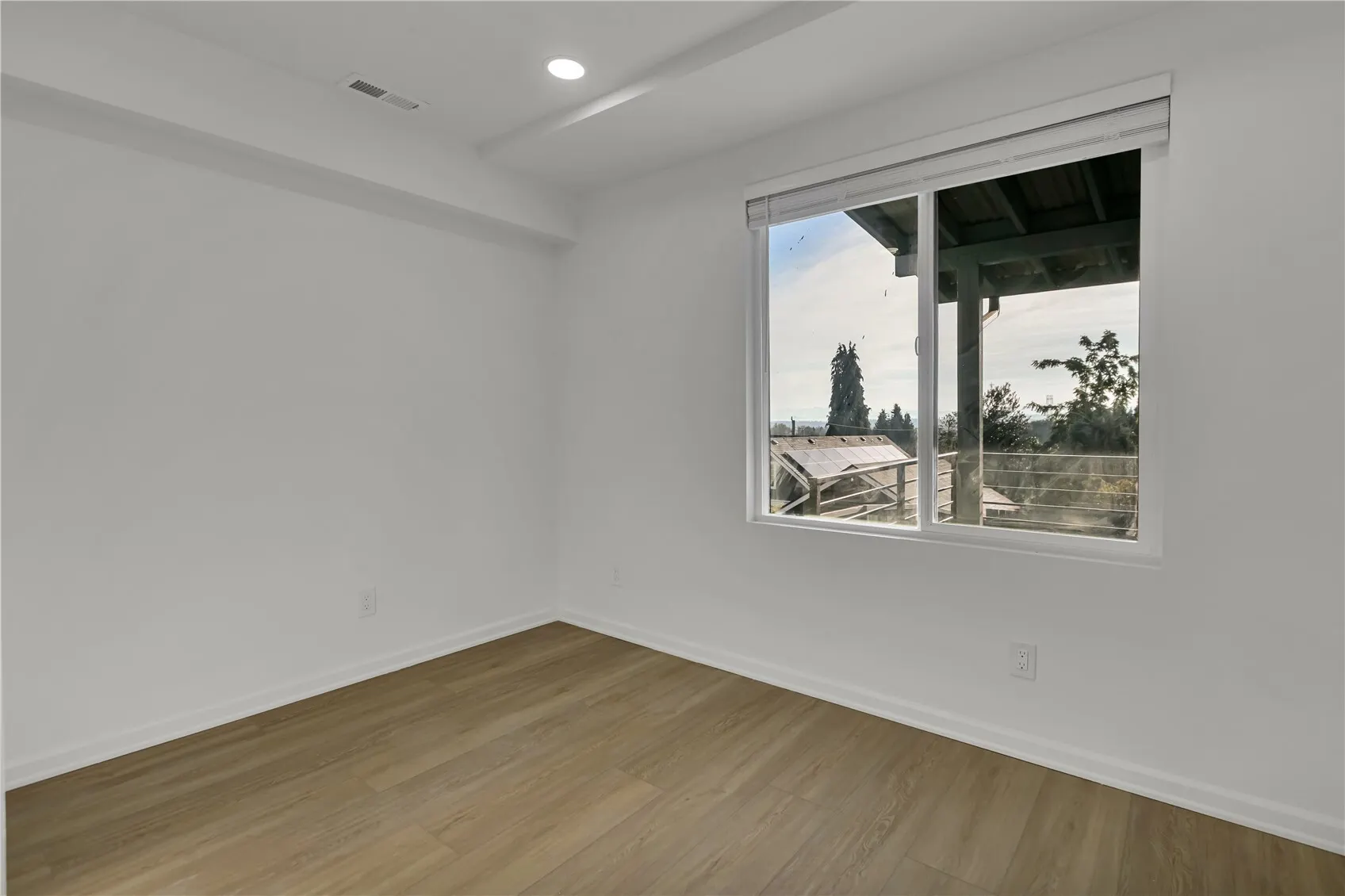 5908 Beacon Avenue , Seattle, WA 98108