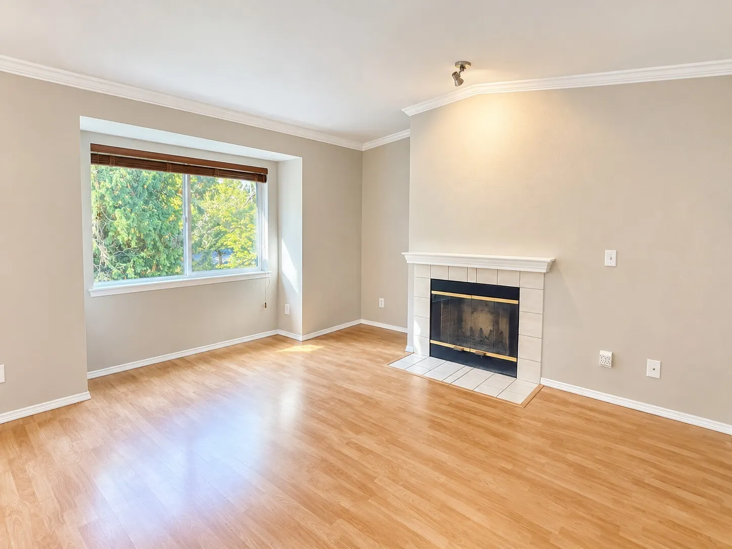 19418 Bothell Way NE #A302, Bothell, WA 98011
