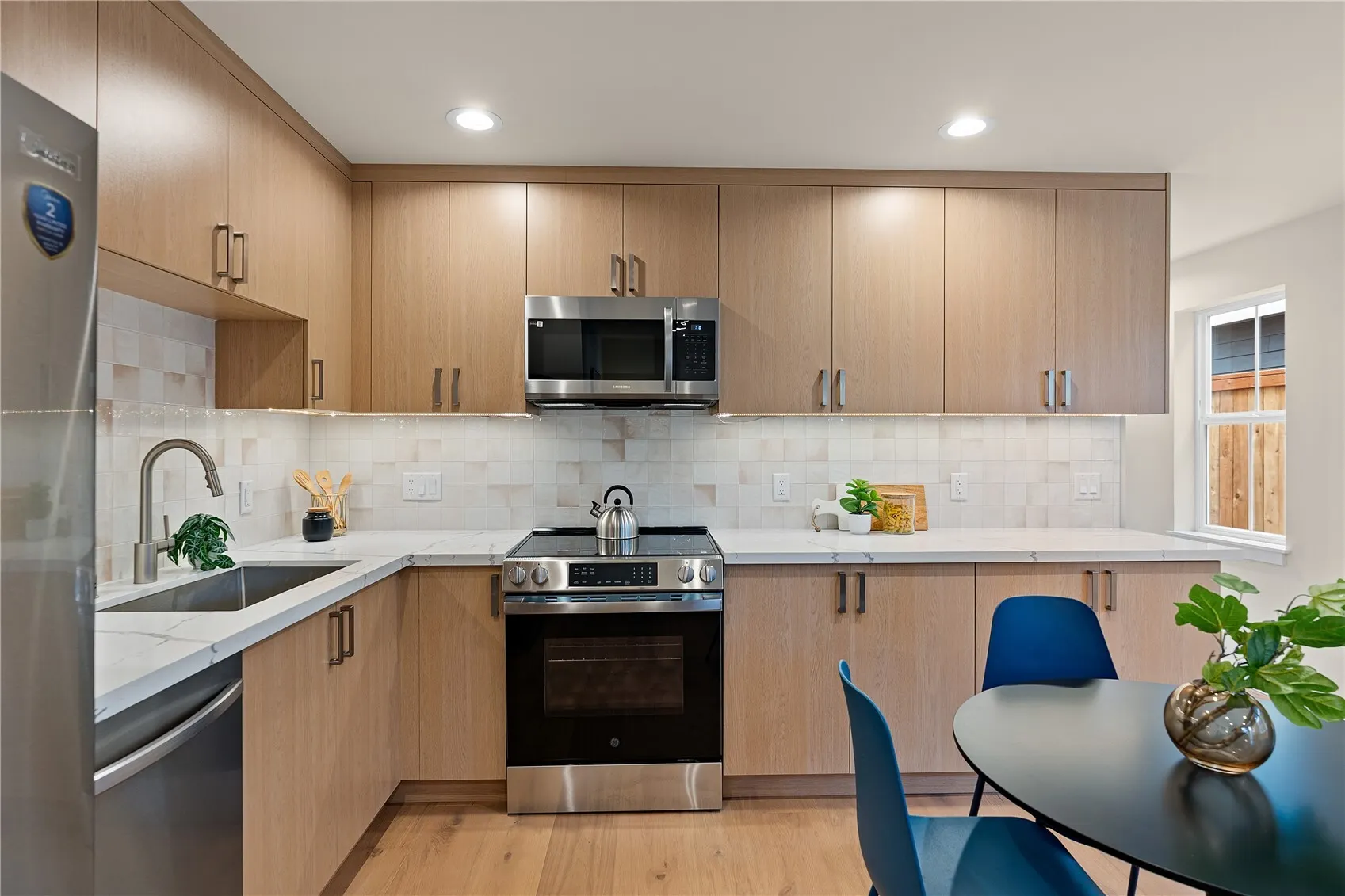 7738 36th Avenue NE, Seattle, WA 98115
