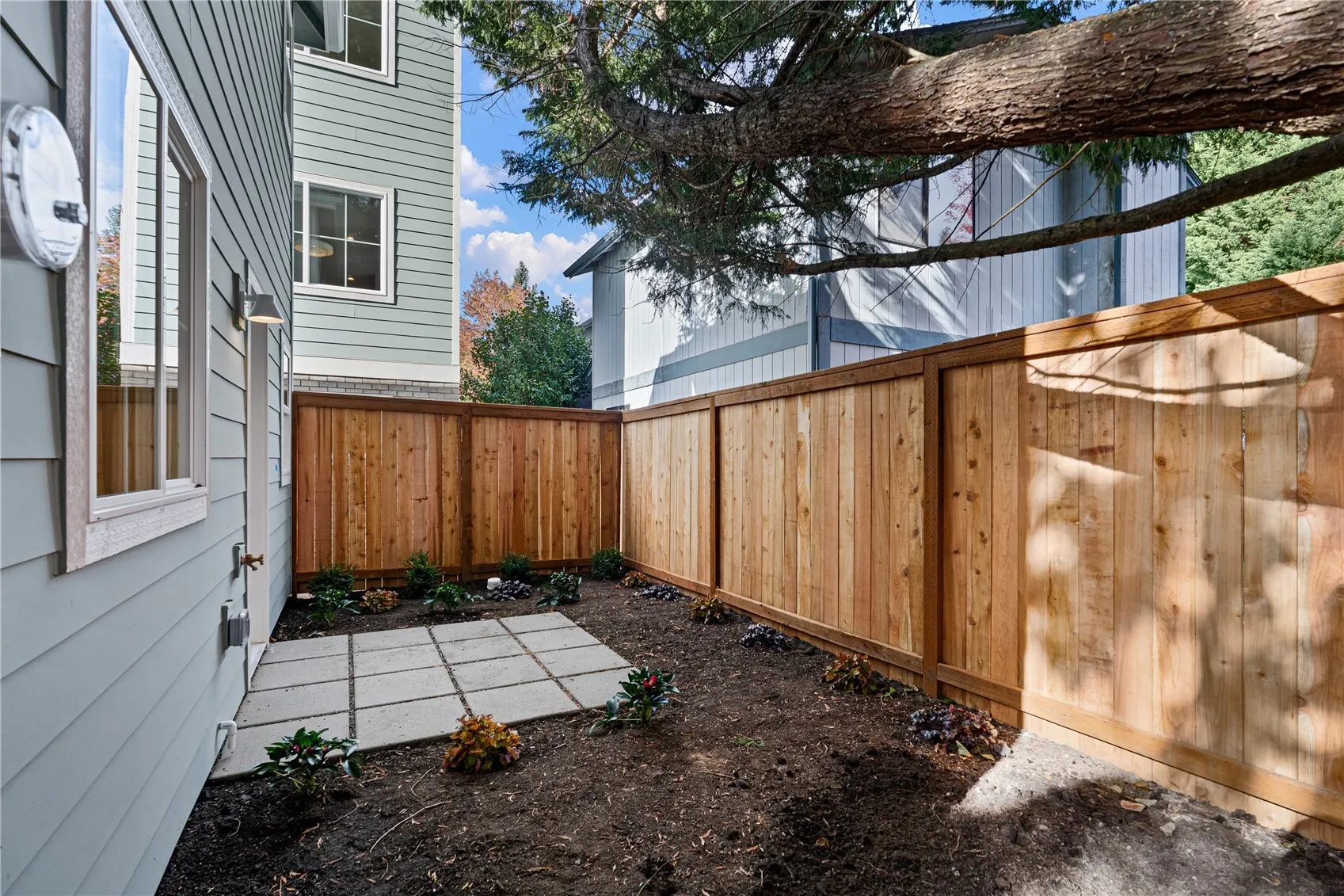 7736 36th Avenue NE, Seattle, WA 98115