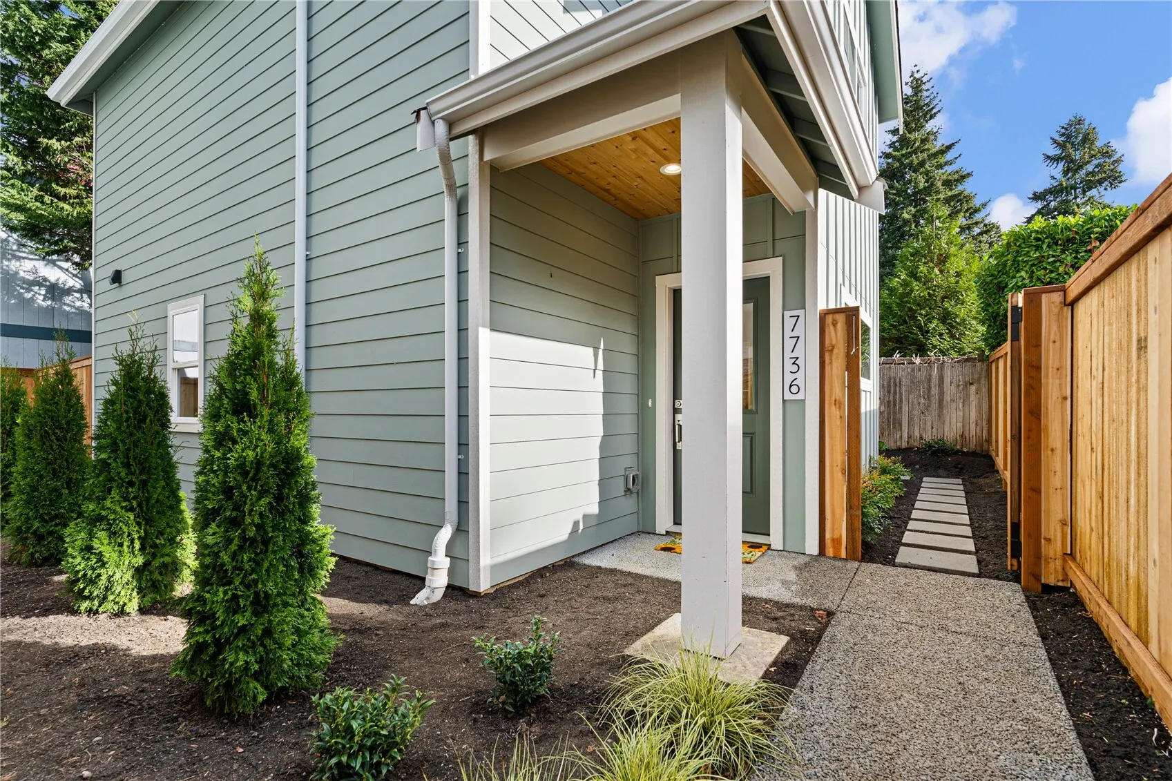 7736 36th Avenue NE, Seattle, WA 98115