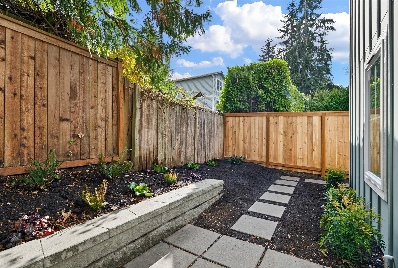 7736 36th Avenue NE, Seattle, WA 98115