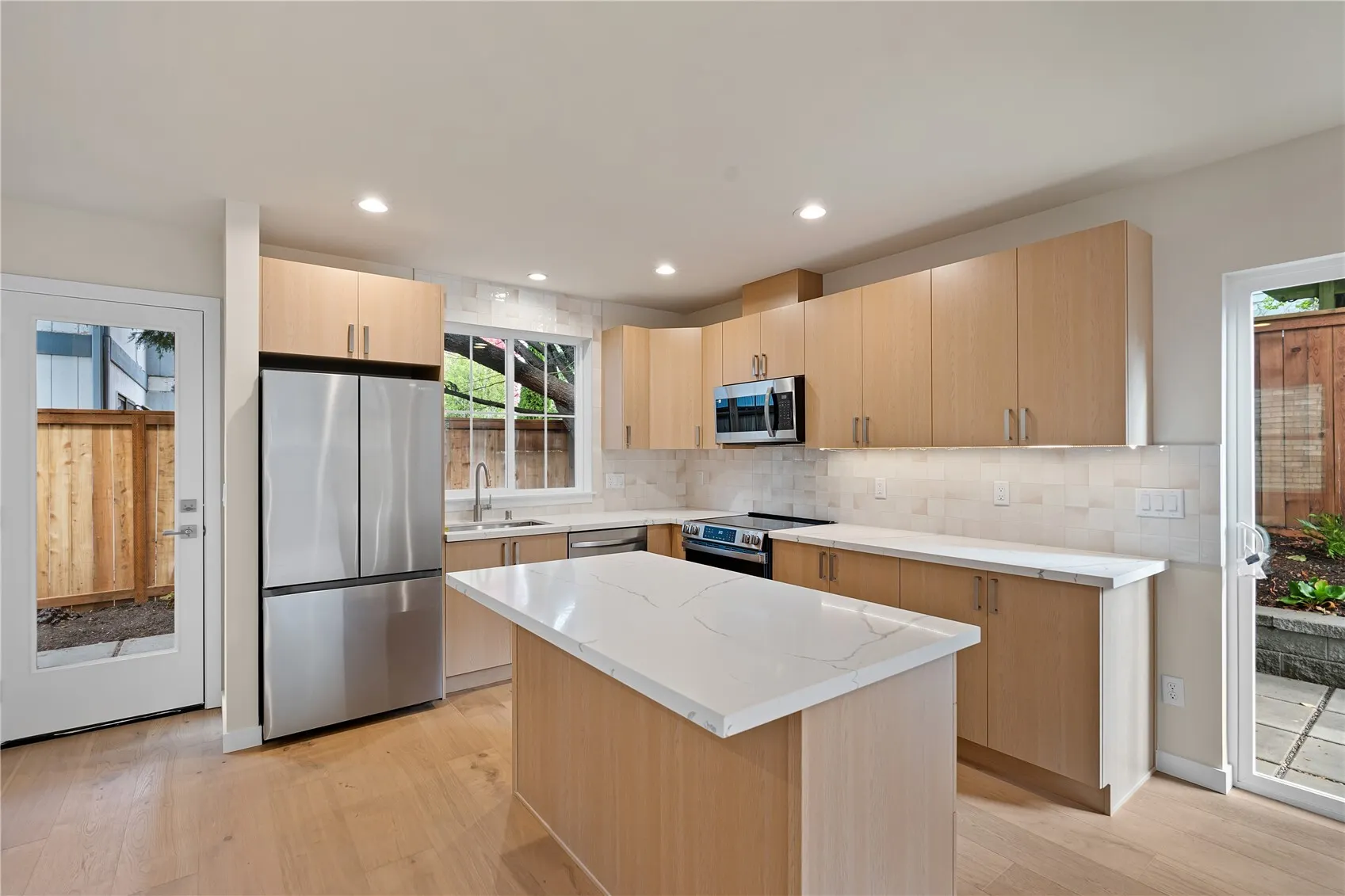 7736 36th Avenue NE, Seattle, WA 98115