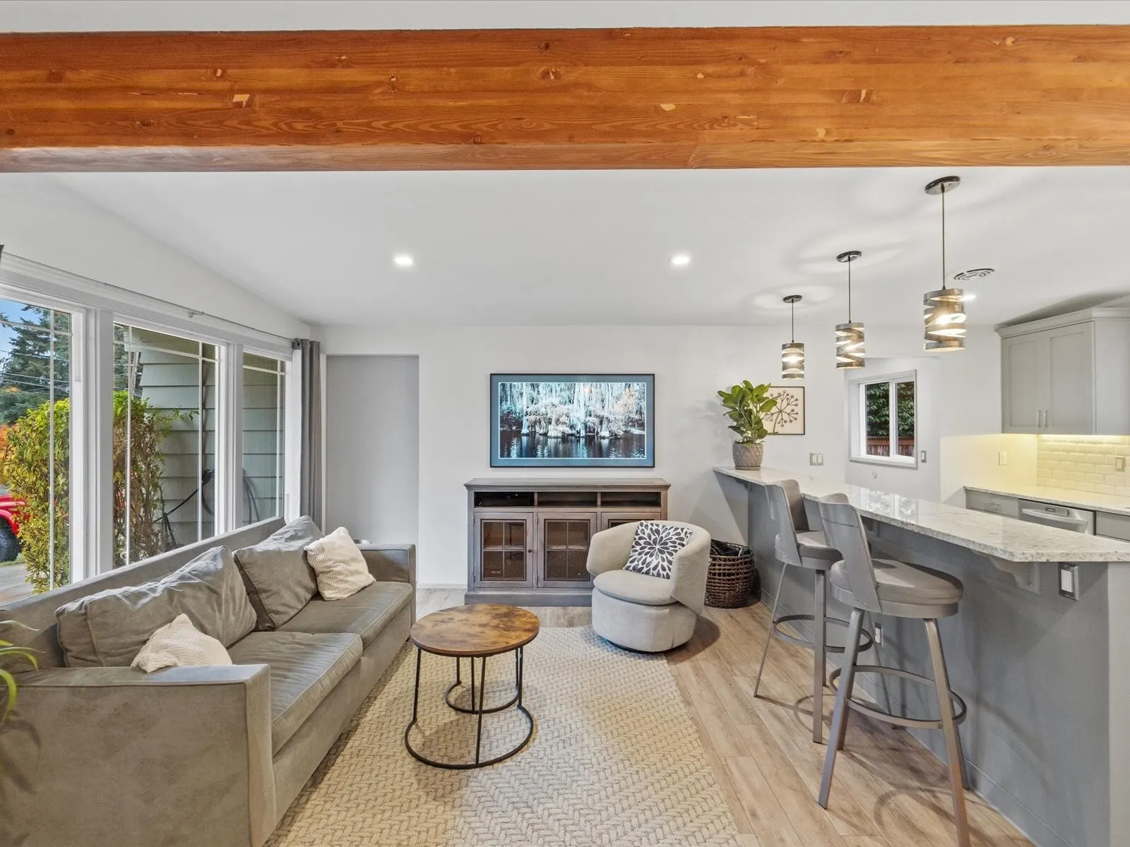 15718 NE 1st Place , Bellevue, WA 98008