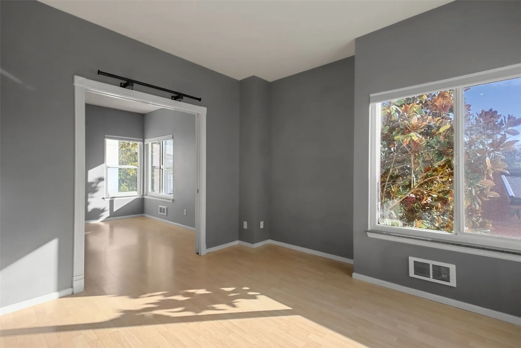 1828 11th Avenue #205, Seattle, WA 98122