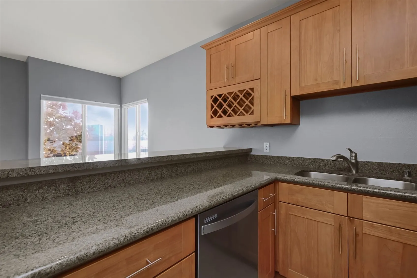 1828 11th Avenue #205, Seattle, WA 98122