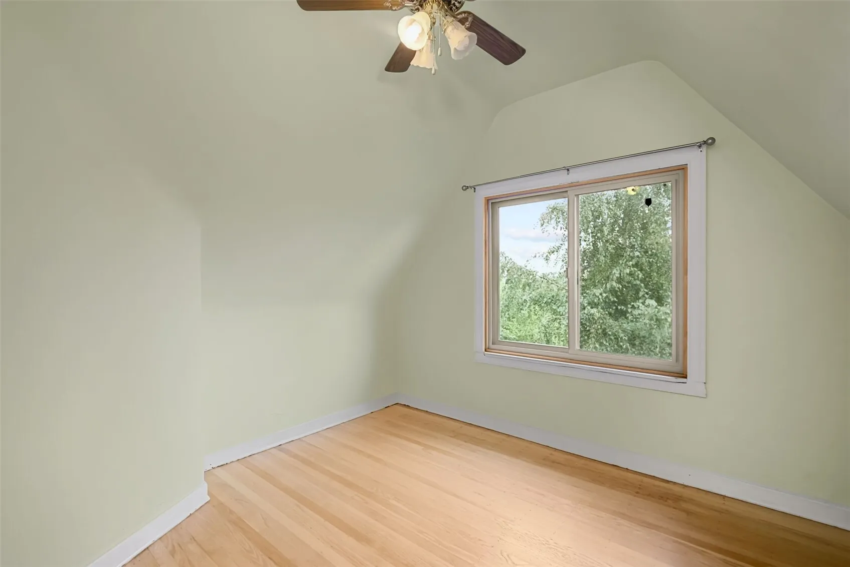 7710 Bagley Avenue N, Seattle, WA 98103