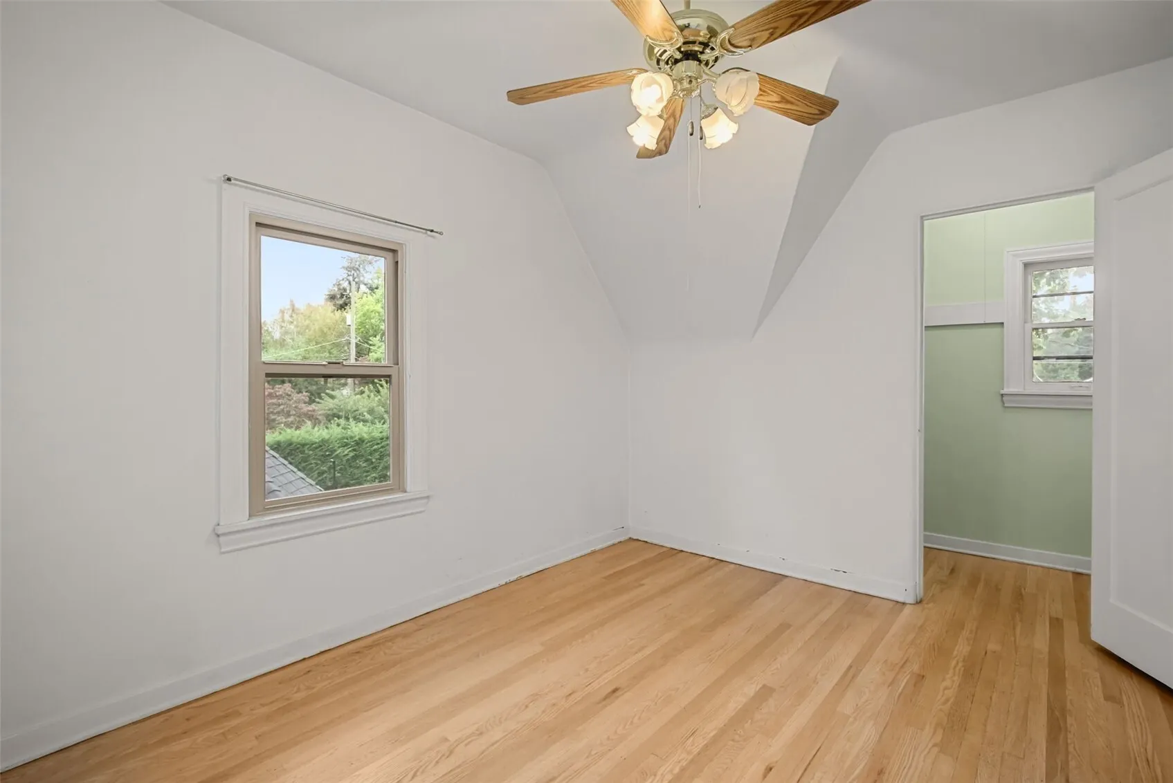 7710 Bagley Avenue N, Seattle, WA 98103