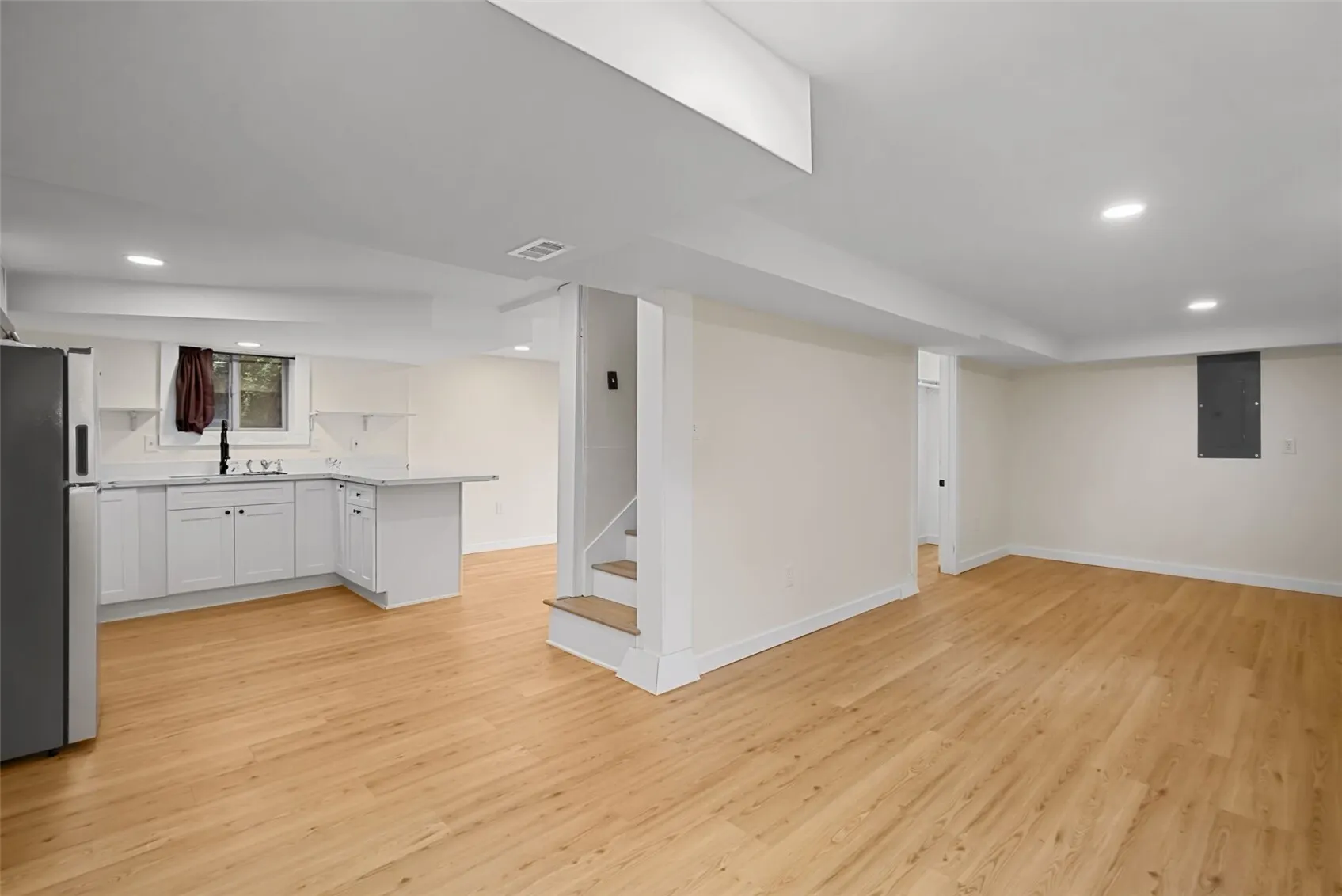 7710 Bagley Avenue N, Seattle, WA 98103