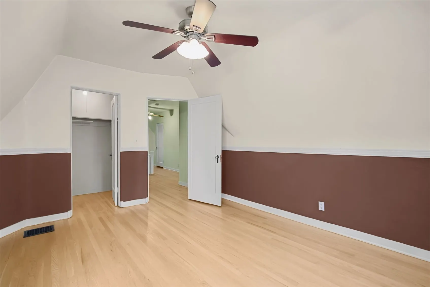 7710 Bagley Avenue N, Seattle, WA 98103