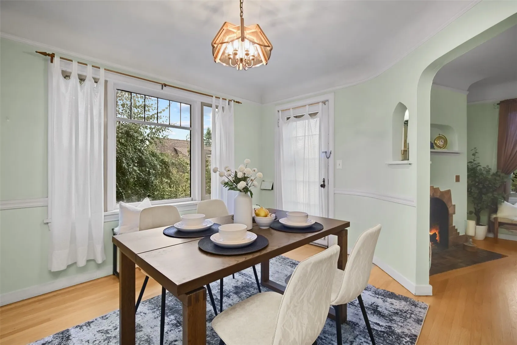 7710 Bagley Avenue N, Seattle, WA 98103
