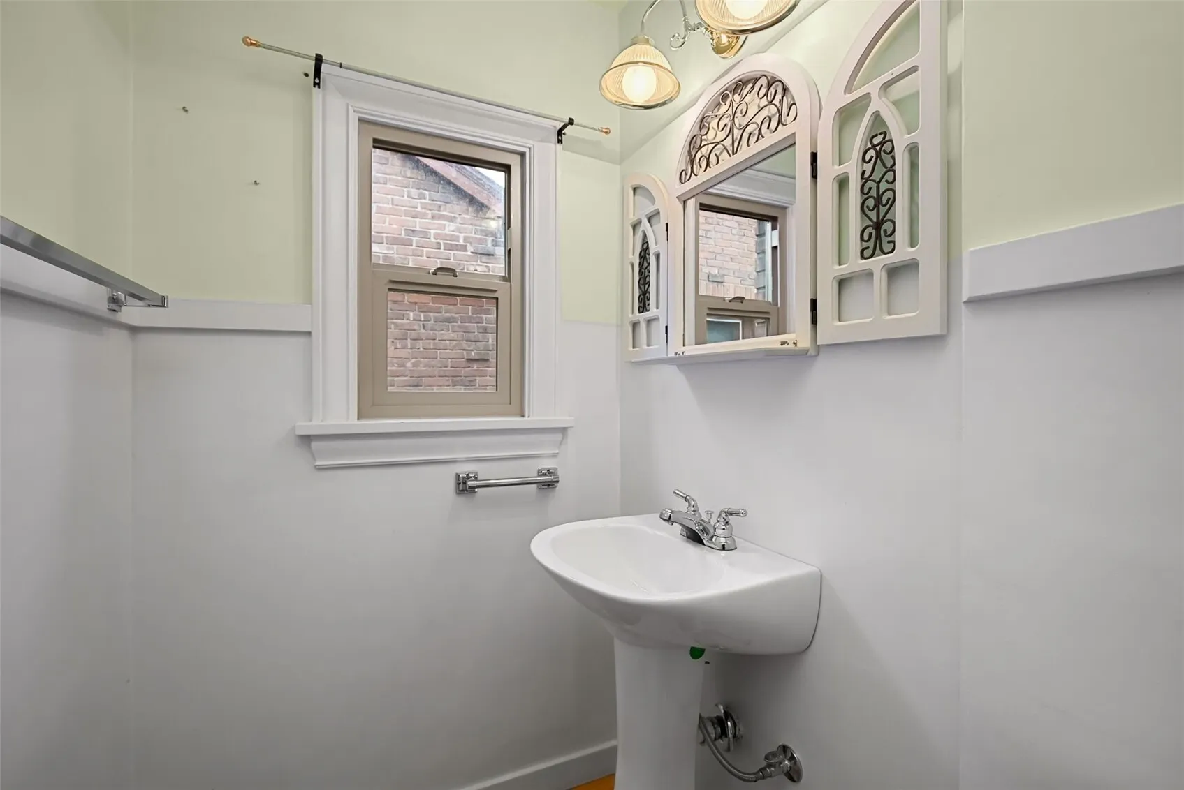 7710 Bagley Avenue N, Seattle, WA 98103