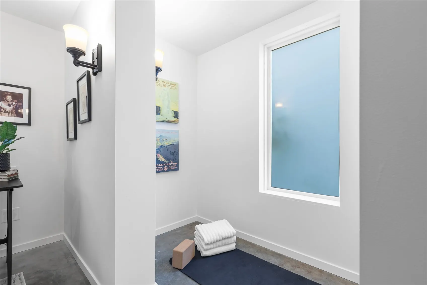 1717 29th Avenue , Seattle, WA 98122