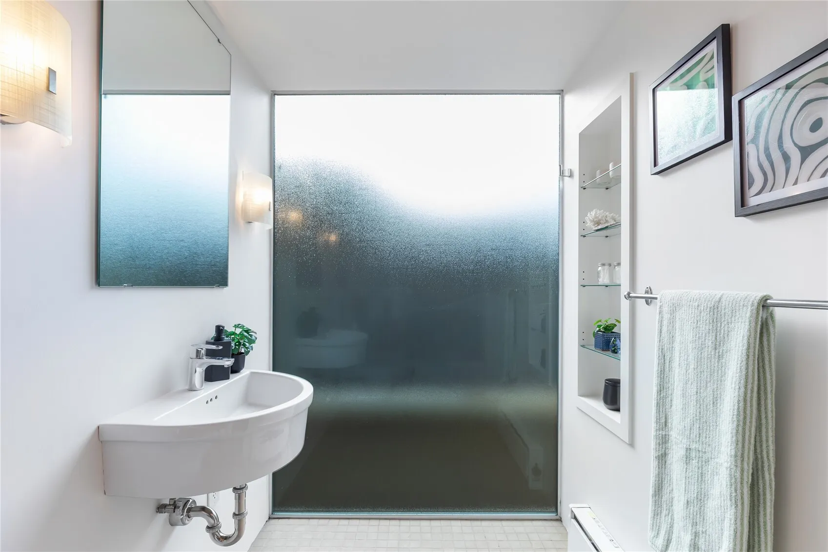 1717 29th Avenue , Seattle, WA 98122