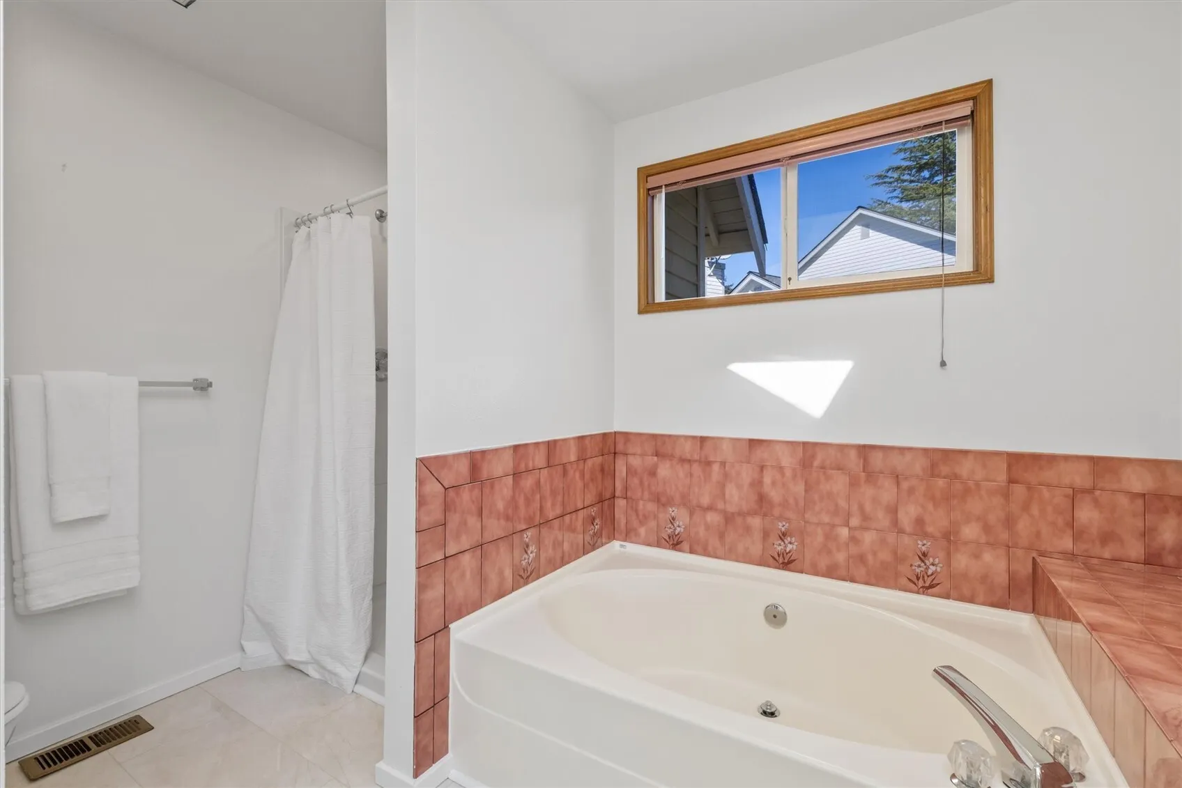 21023 33rd Drive SE, Bothell, WA 98021