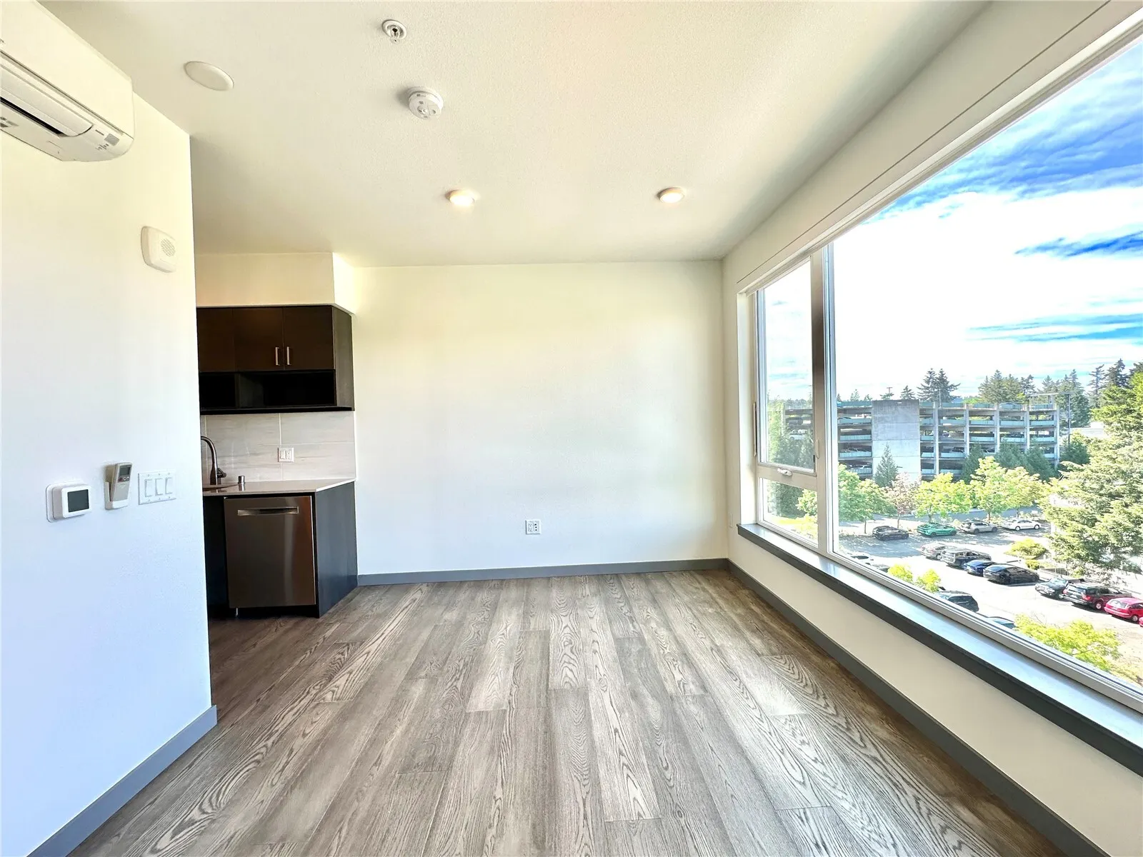 11903 NE 128th Street #603, Kirkland, WA 98034