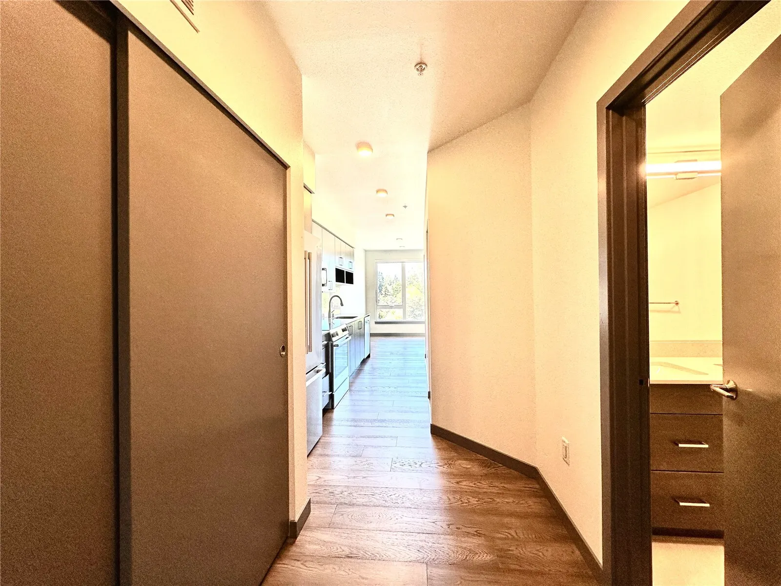 11903 NE 128th Street #603, Kirkland, WA 98034