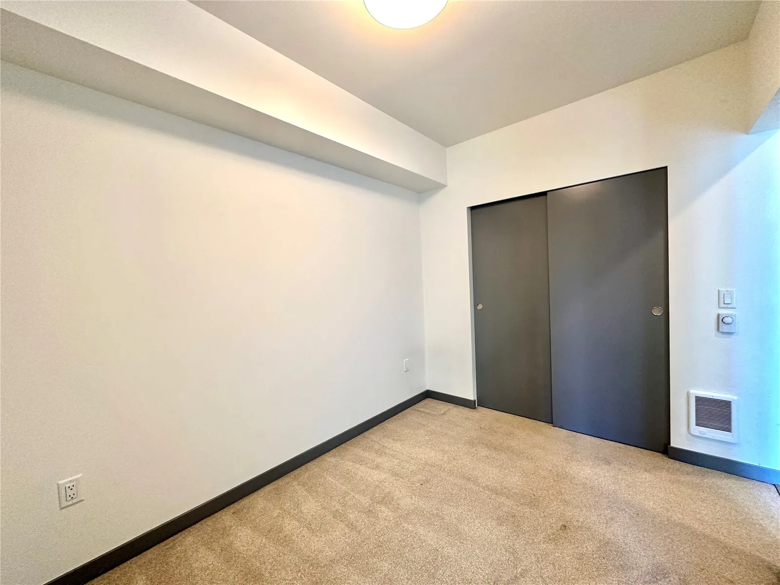 11903 NE 128th Street #603, Kirkland, WA 98034