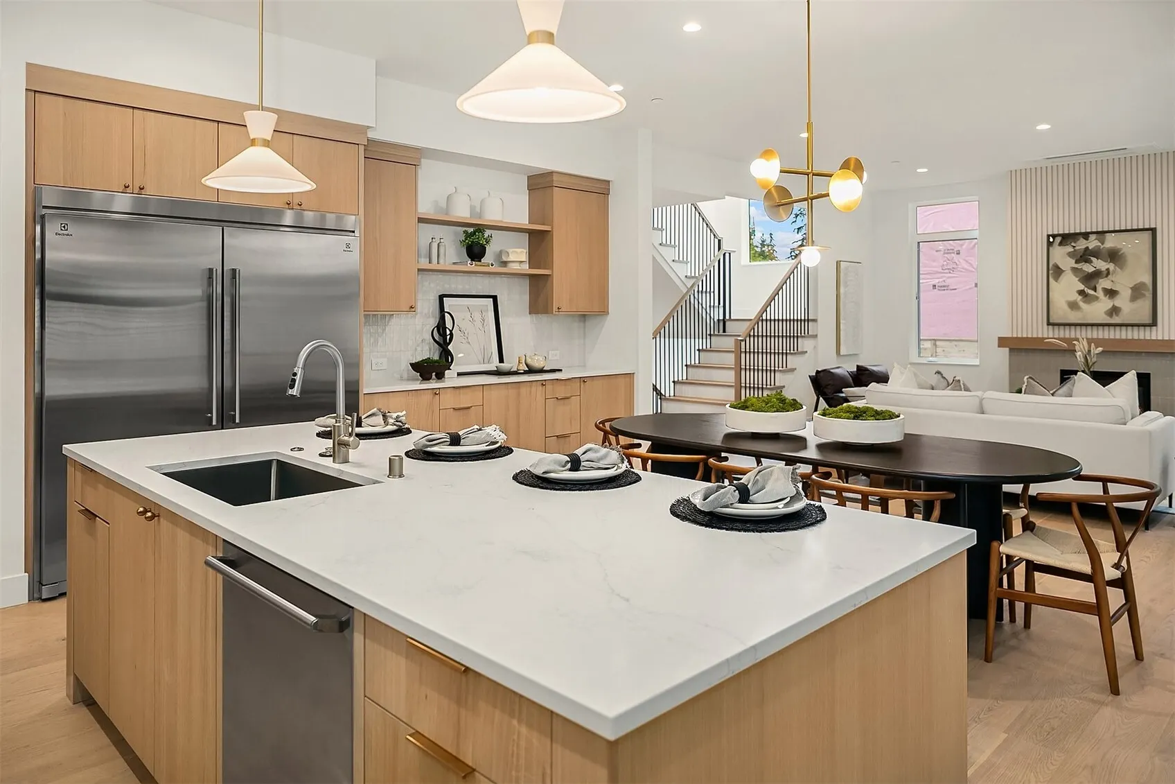 16638 SE 26th Place , Bellevue, WA 98008