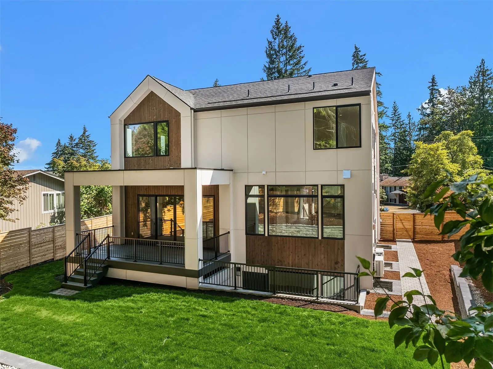 16638 SE 26th Place , Bellevue, WA 98008