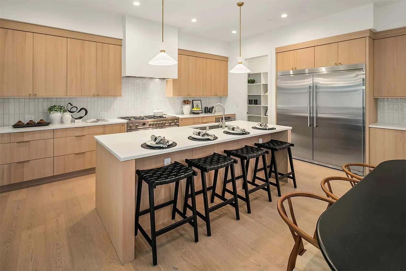 16638 SE 26th Place , Bellevue, WA 98008