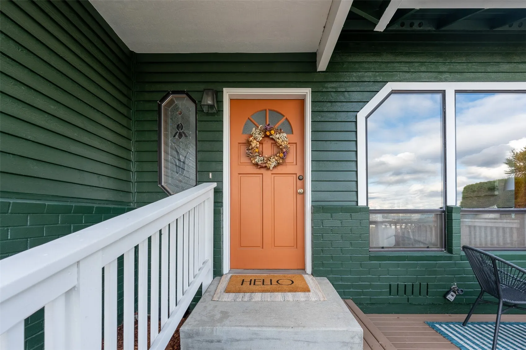 8118 6th Avenue SW, Seattle, WA 98106
