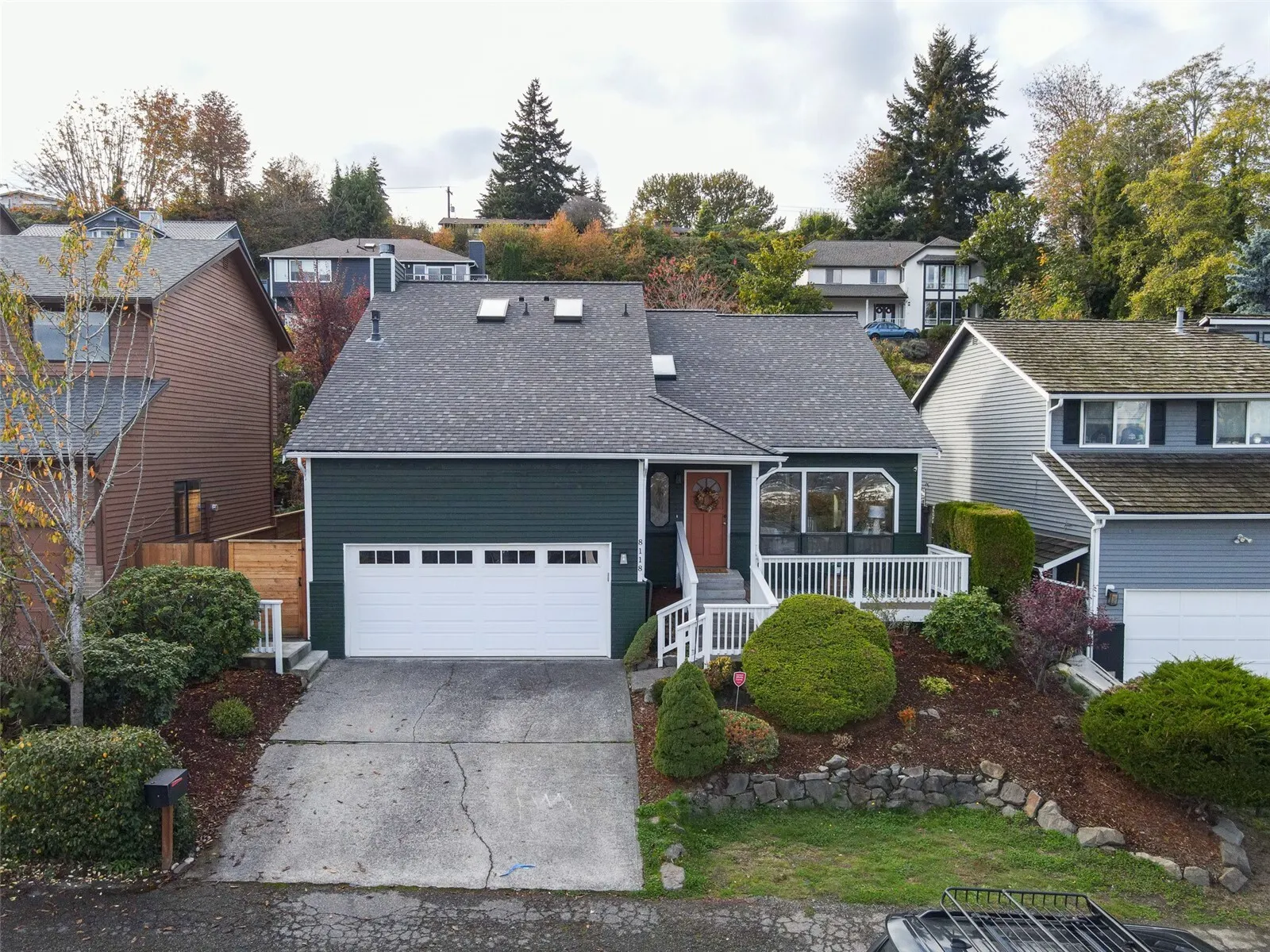 8118 6th Avenue SW, Seattle, WA 98106