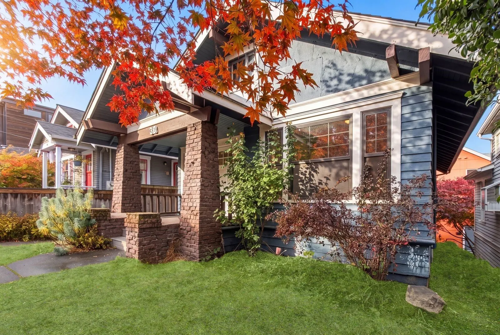 38 Florentia Street , Seattle, WA 98109