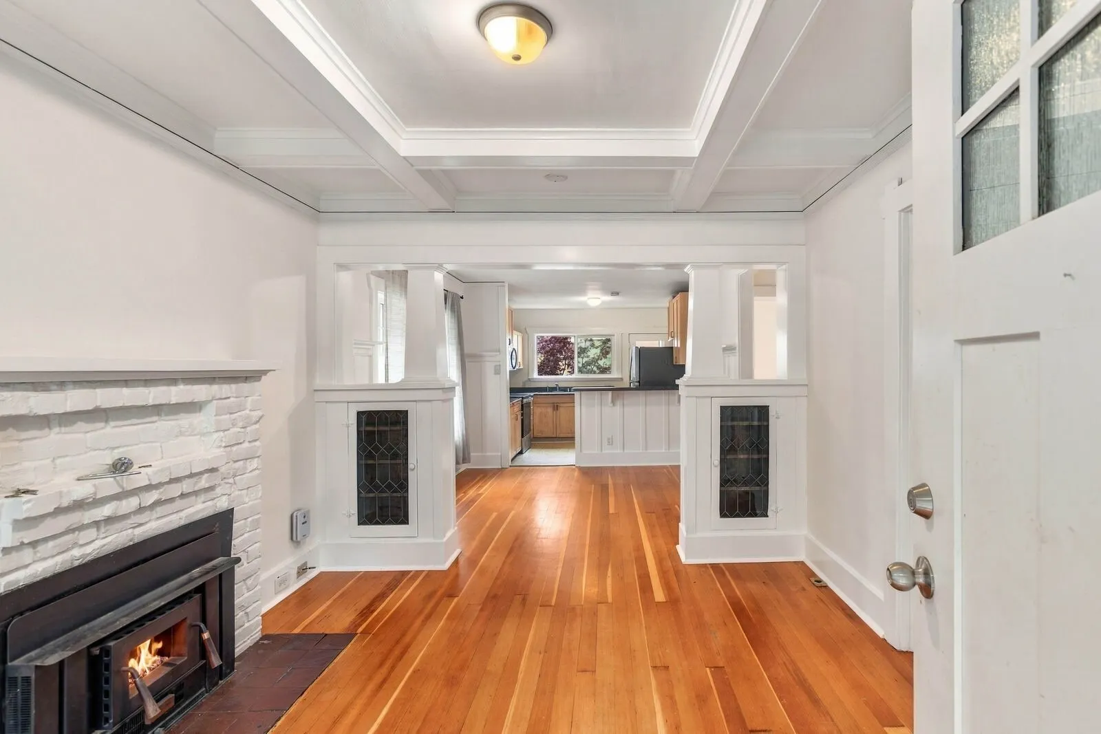 38 Florentia Street , Seattle, WA 98109