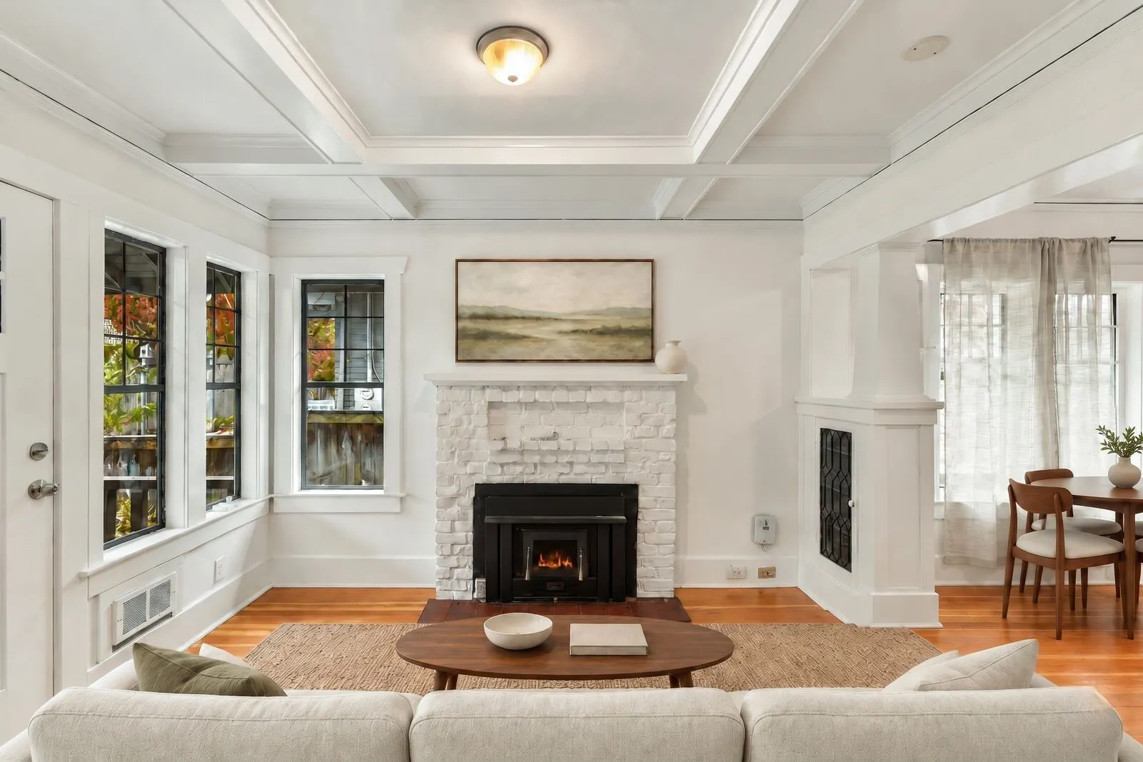 38 Florentia Street , Seattle, WA 98109