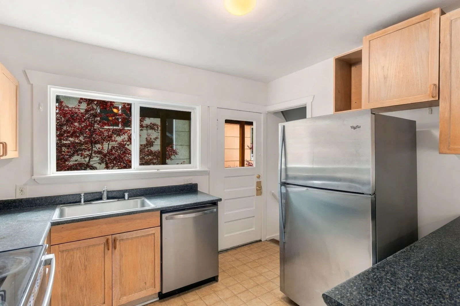 38 Florentia Street , Seattle, WA 98109