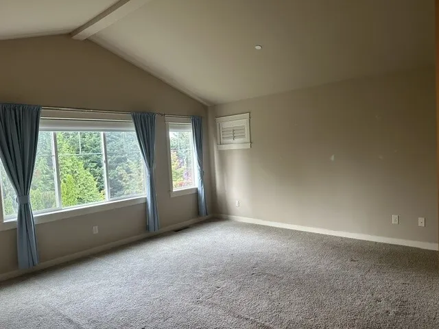 12221 168th Place NE, Redmond, WA 98052