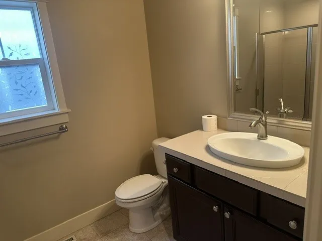 12221 168th Place NE, Redmond, WA 98052