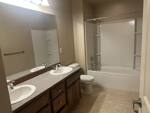 12221 168th Place NE, Redmond, WA 98052