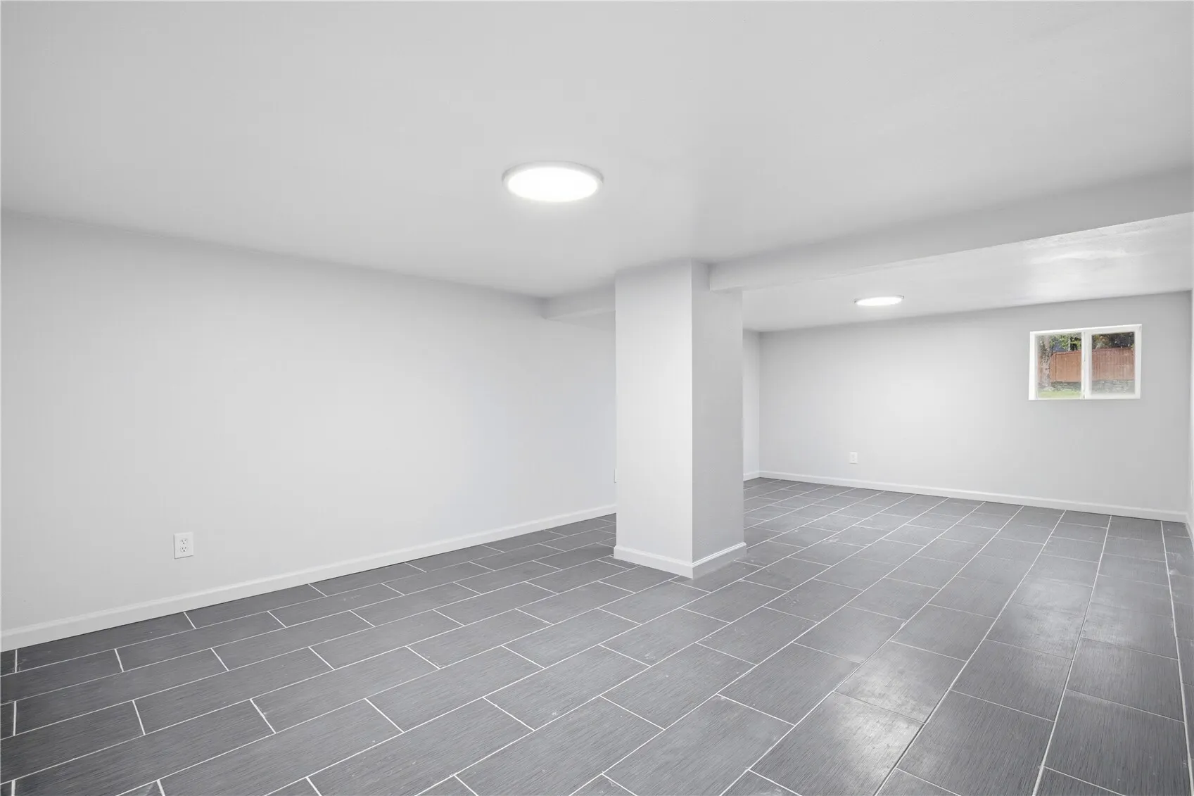5415 NE 4th Street Street , Renton, WA 98059