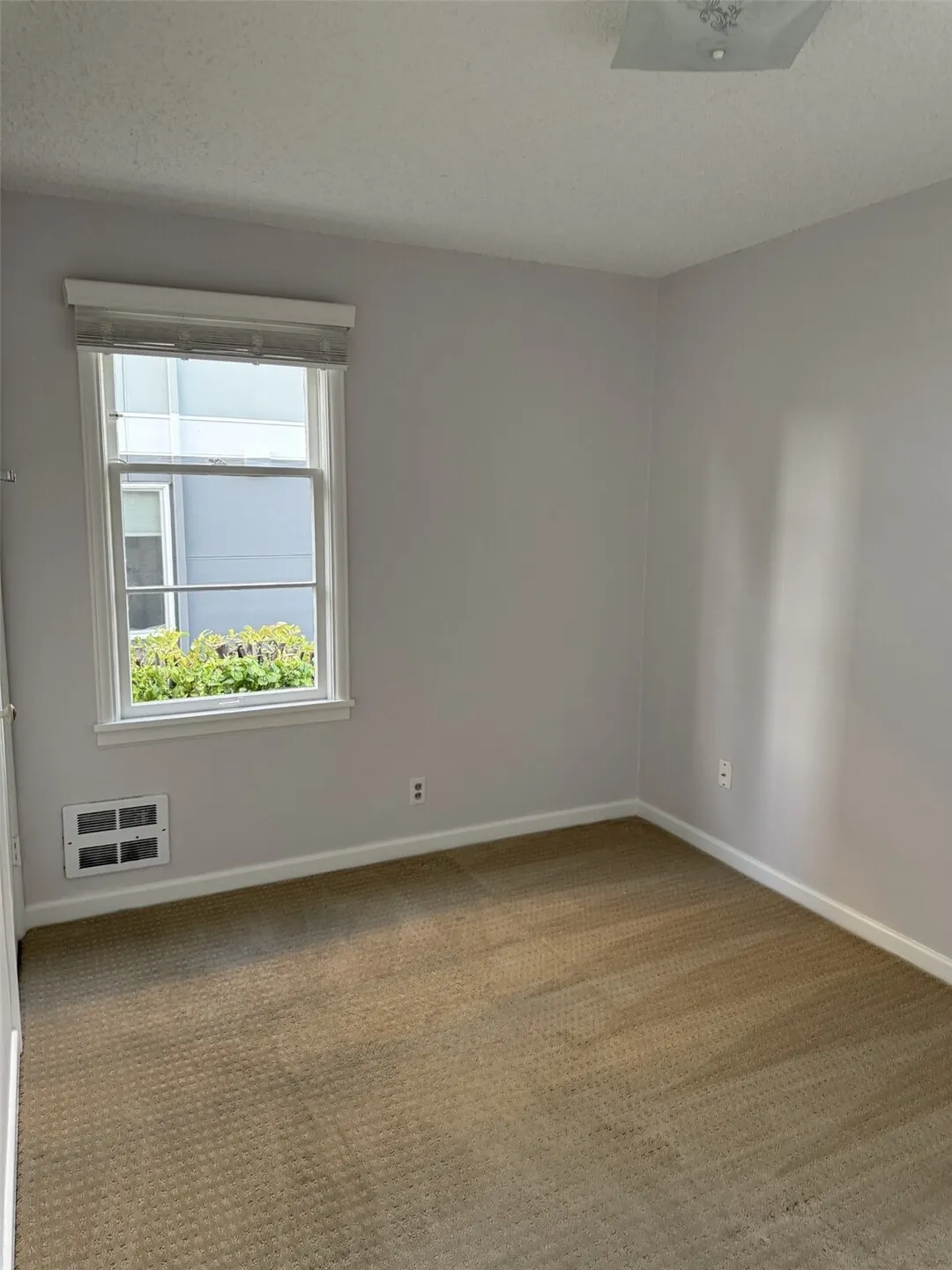 11030 Cornell Avenue S, Seattle, WA 98178