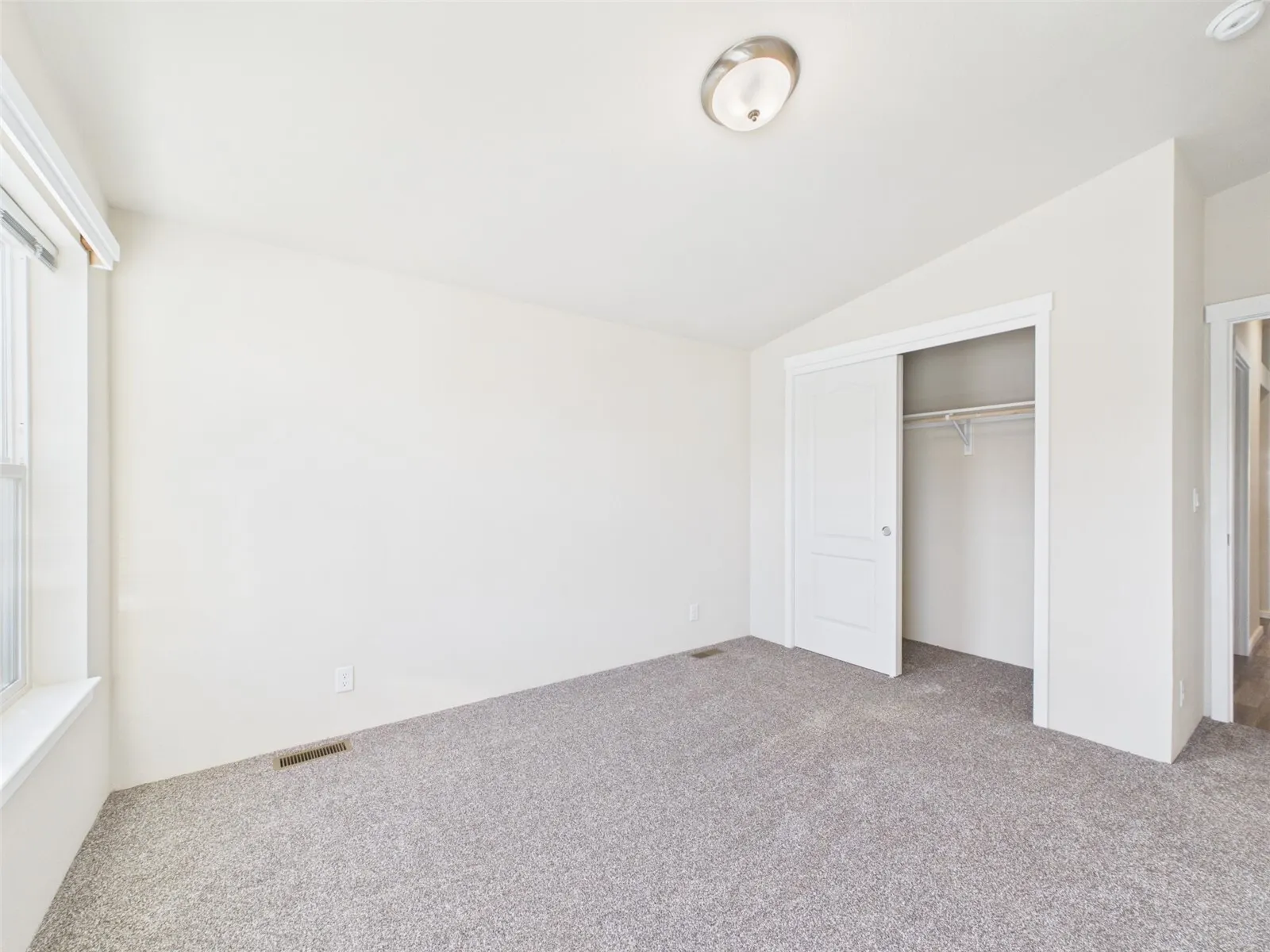 11436 SE 208th Street #96, Kent, WA 98031
