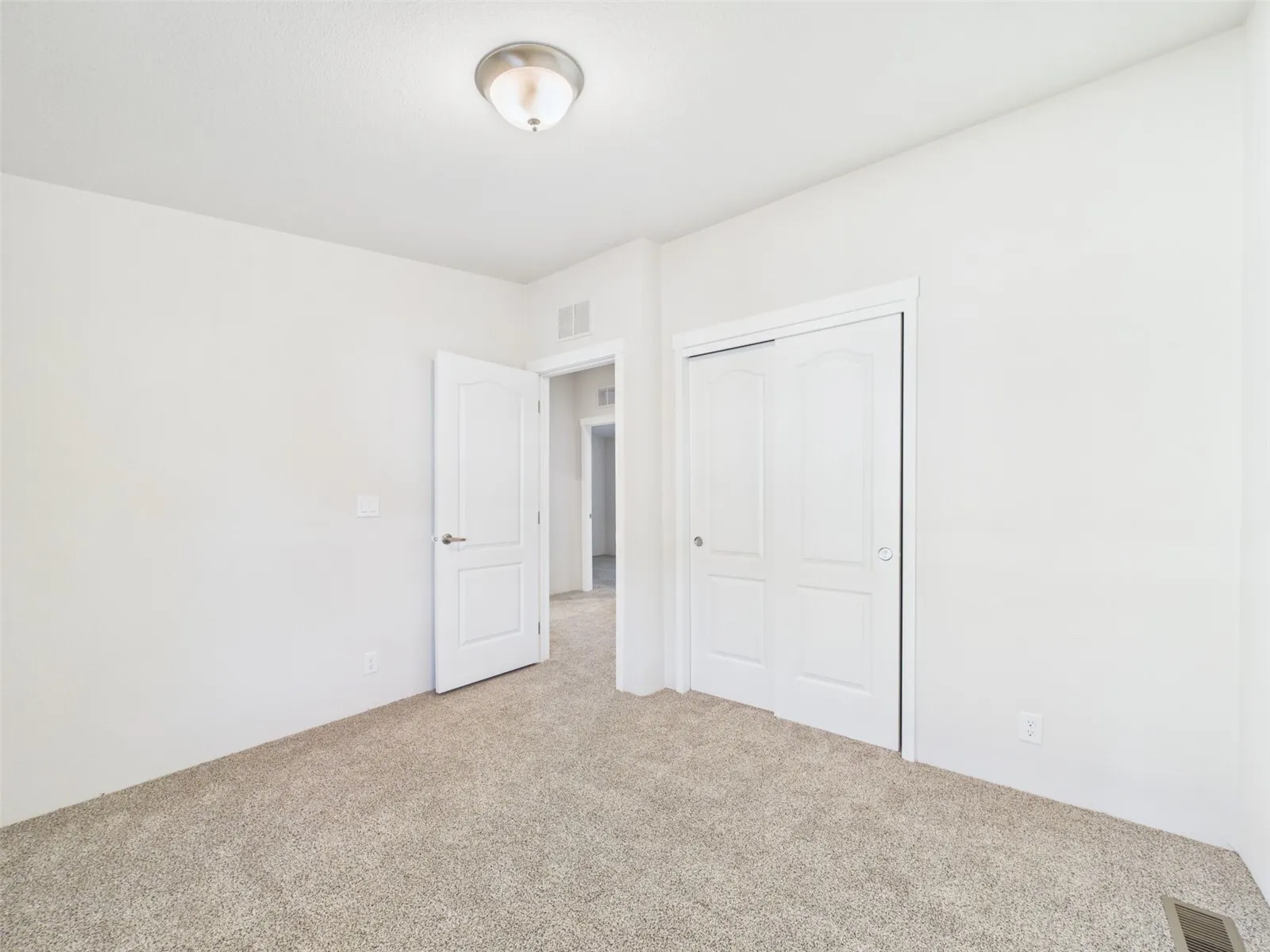 11436 SE 208th Street #121, Kent, WA 98031