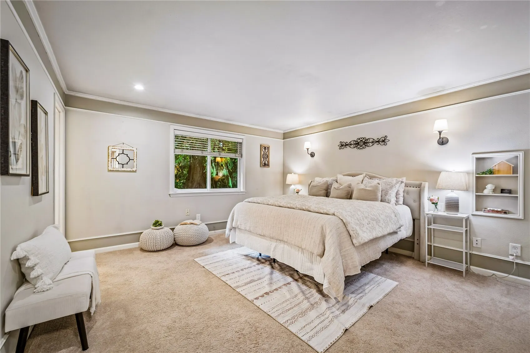 17009 Mount Forest Boulevard , Woodinville, WA 98272