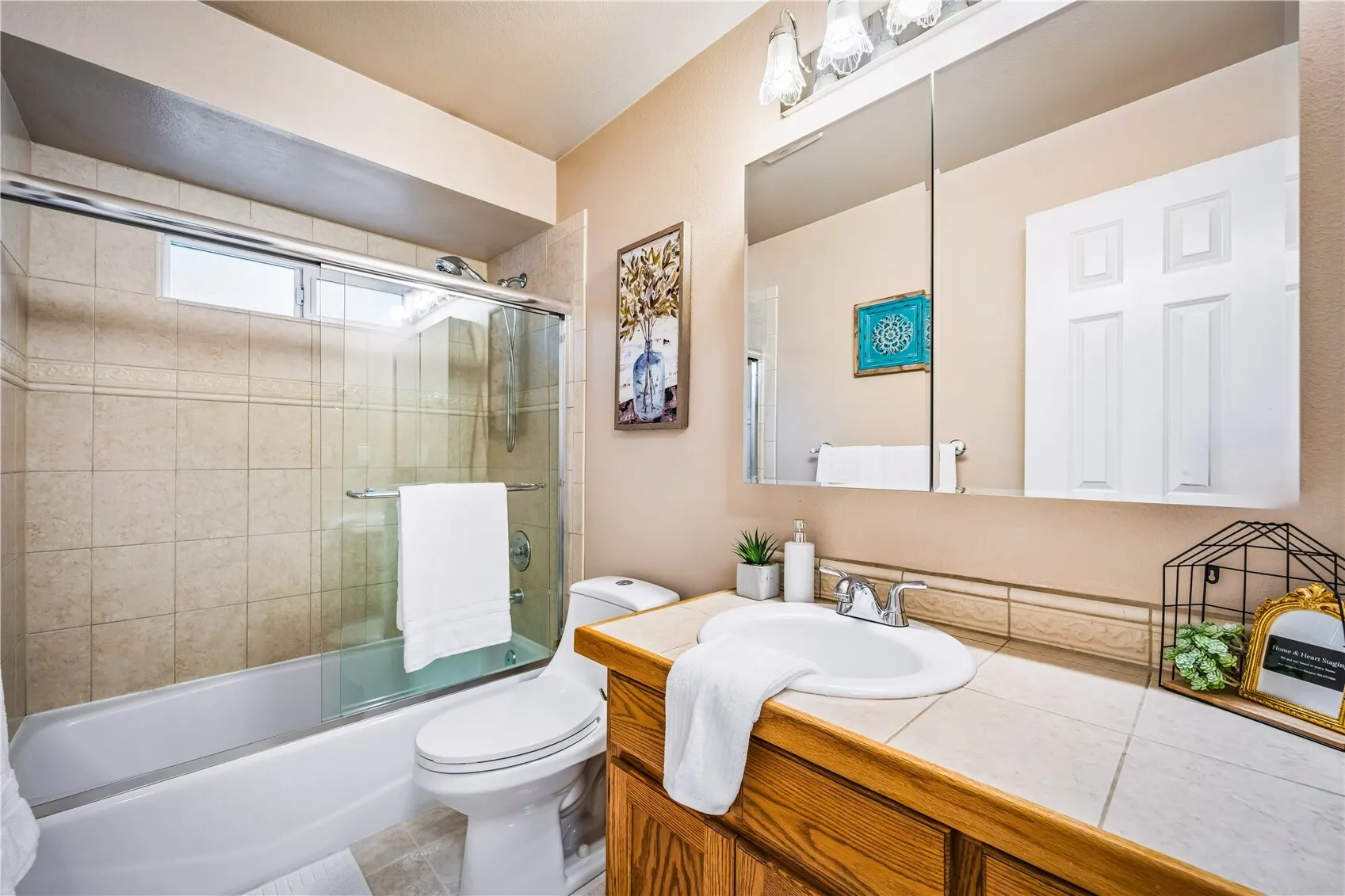 17009 Mount Forest Boulevard , Woodinville, WA 98272