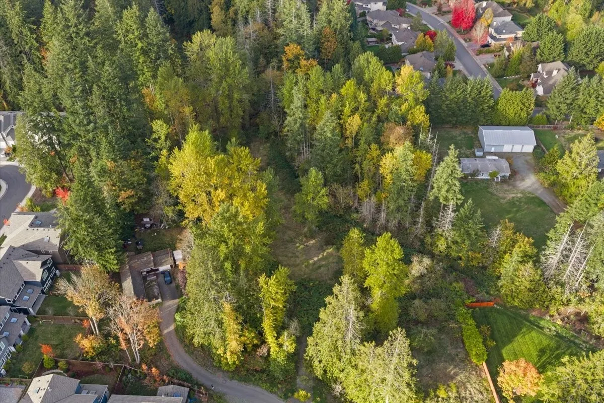 24624 NE 18th Street , Redmond, WA 98074