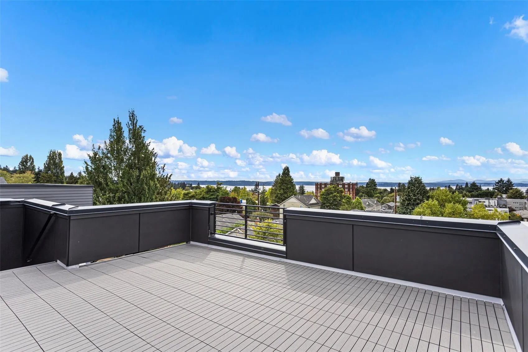 6318 41st Avenue SW #1A, Seattle, WA 98136