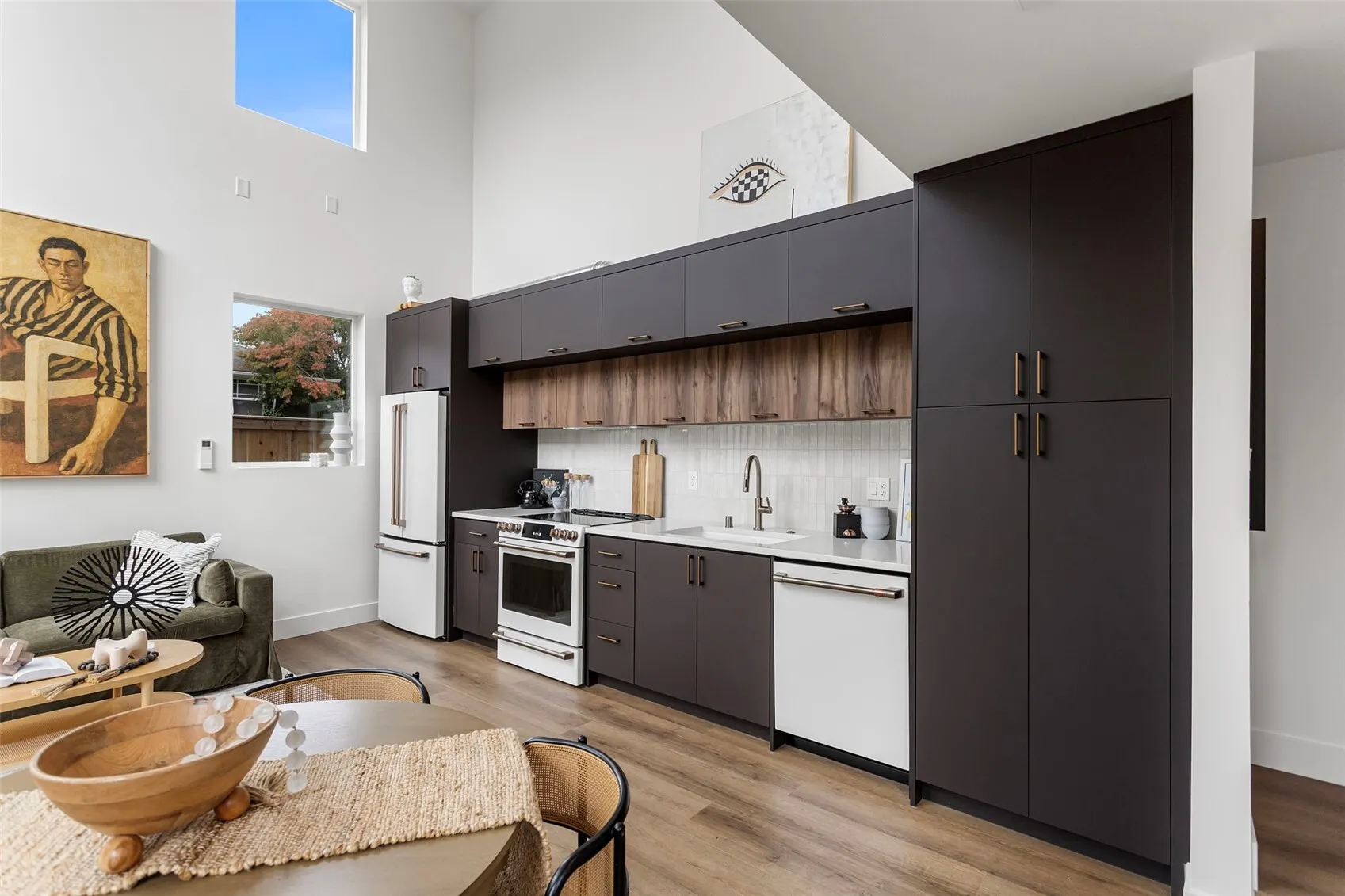 6318 41st Avenue SW #1A, Seattle, WA 98136